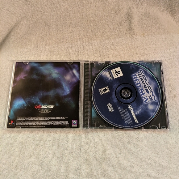 Colony Wars III: Red Sun for PlayStation - Black - Picture 4 of 6